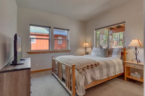 $1,385,000 | 14313 Hansel Avenue, Truckee, CA 96161
