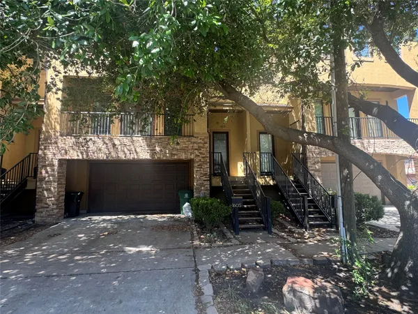 $3,275 | 1605 West 14th Street, Houston, TX 77008