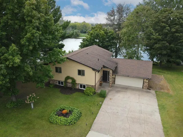 $344,900 | 655 11th Street Southwest, Pine City, MN 55063