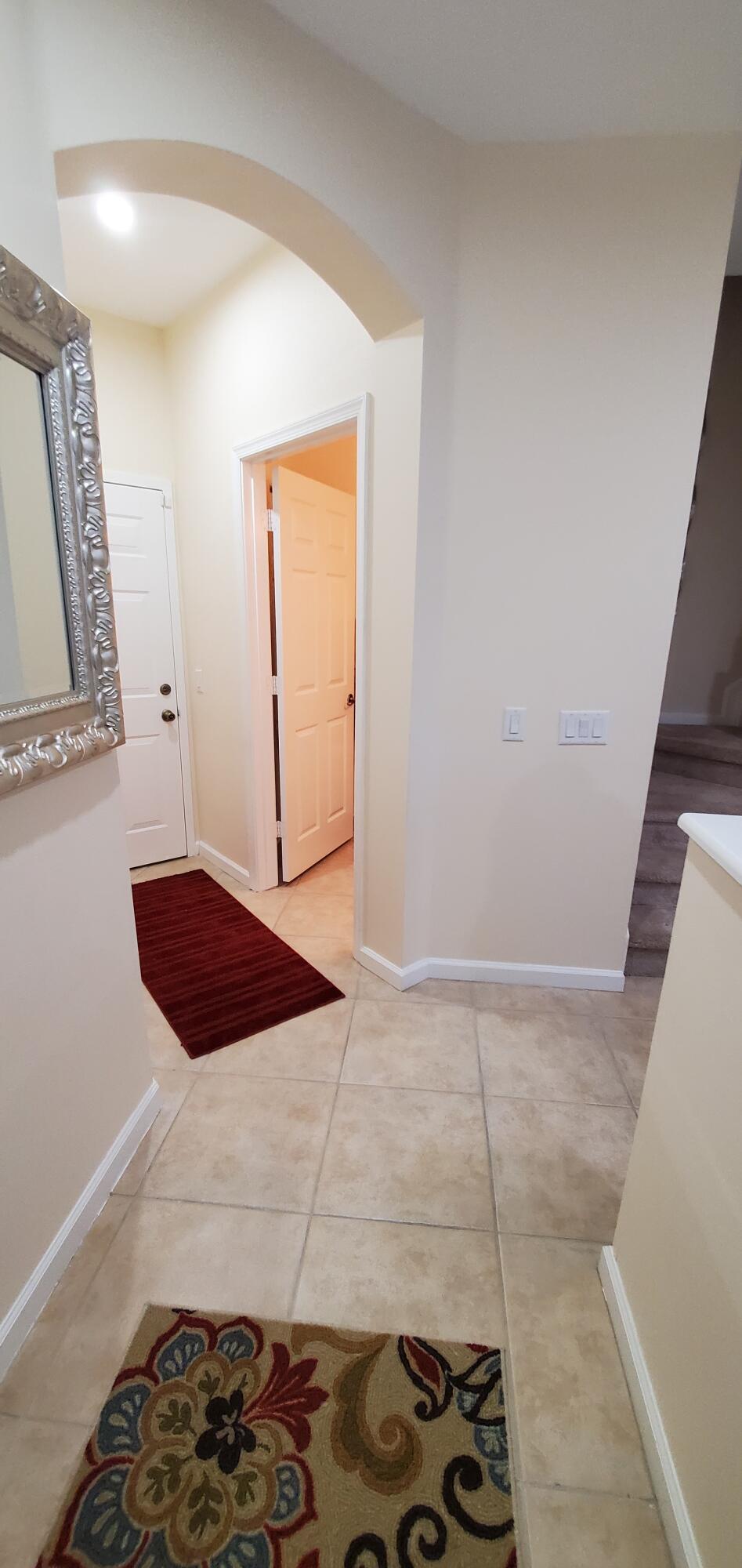 3195 Laurel Ridge Circle Riviera Beach, FL 33404 - Photo 6 of 52 Foyer