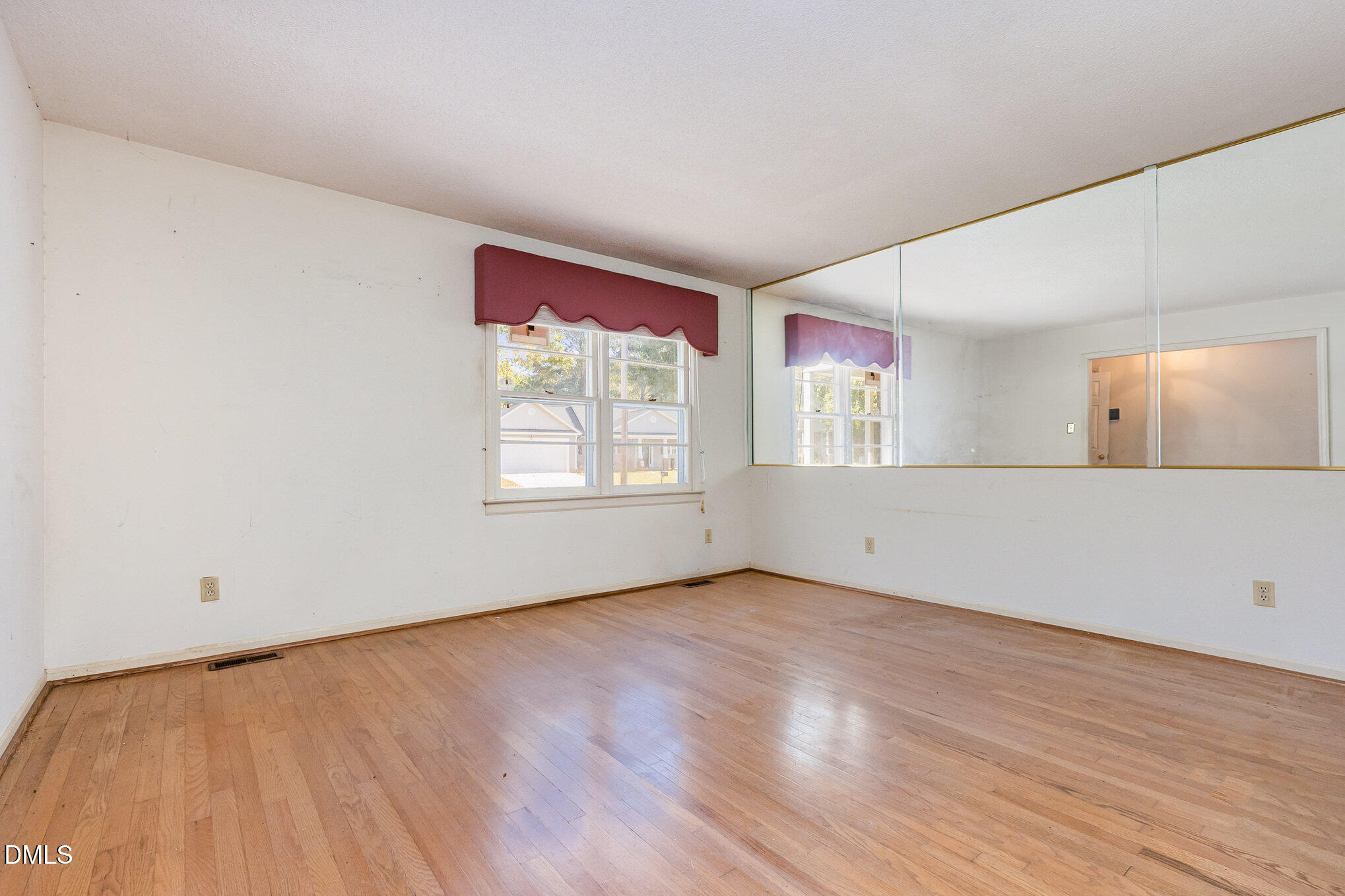 2111 Fieldcrest Road East Wilson, NC 27893 - Photo 27 of 37 022_cj4a0618-edit_431