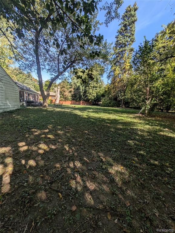 16632 Norborne Redford, MI 48240 - Photo 20 of 21 Gallery Image 20