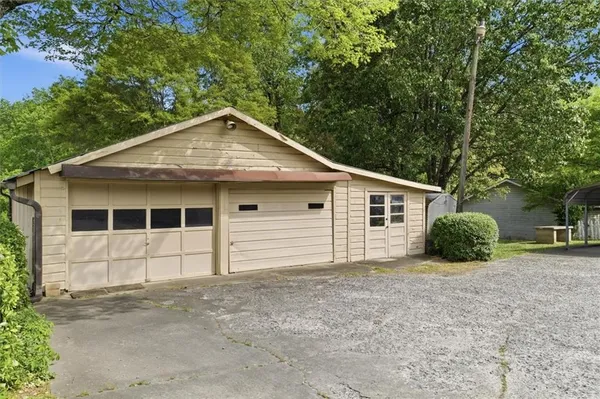 $295,000 | 870 Marietta Road, Canton, GA 30114