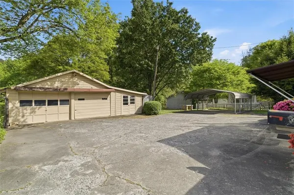 $295,000 | 870 Marietta Road, Canton, GA 30114