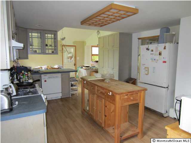 438 Adelphia Road Freehold, NJ 07728 - Photo 3 of 3 Additional Photo