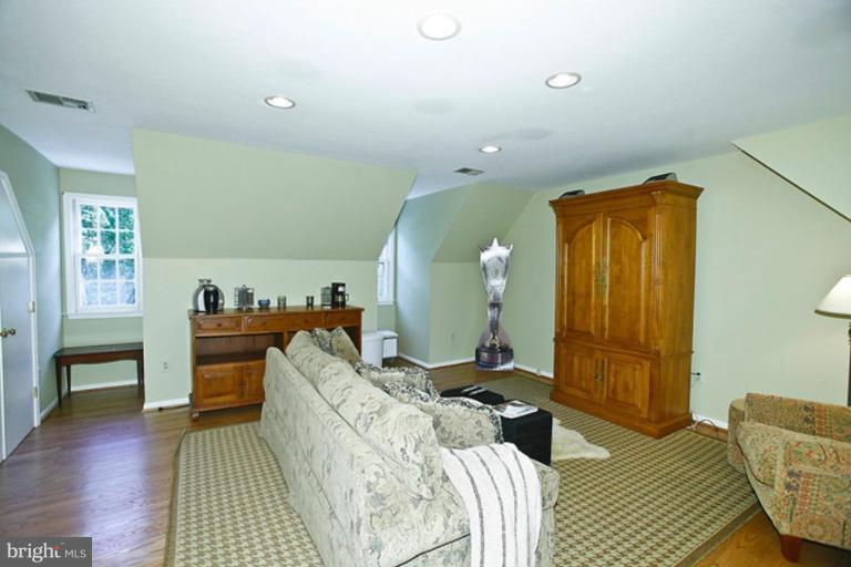 7502 Brickyard Road Potomac, MD 20854 - Photo 15 of 24 Bedroom #1
