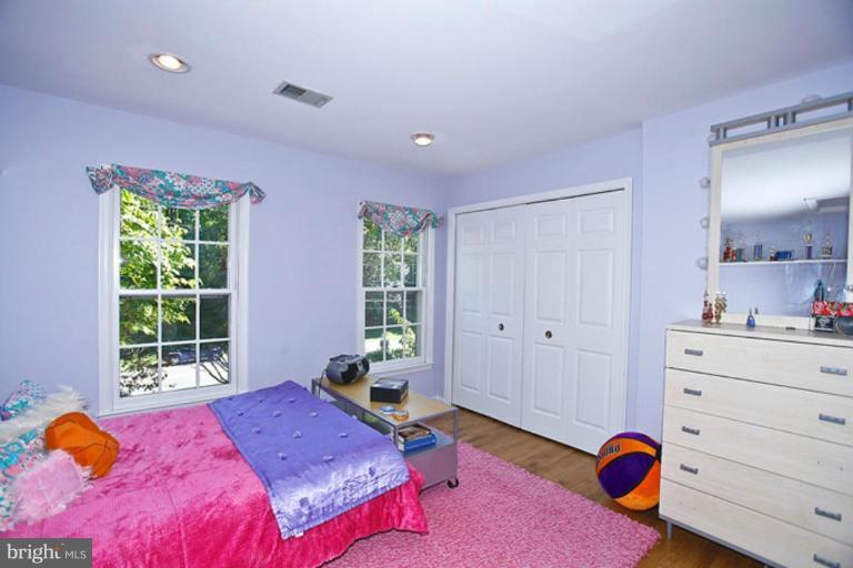 7502 Brickyard Road Potomac, MD 20854 - Photo 17 of 24 Bedroom #2