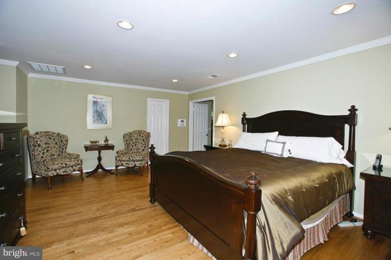 7502 Brickyard Road Potomac, MD 20854 - Photo 19 of 24 Master Bedroom