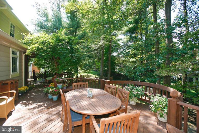 7502 Brickyard Road Potomac, MD 20854 - Photo 23 of 24 Exterior #2