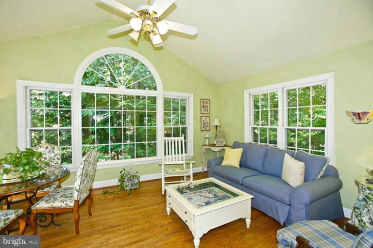 7502 Brickyard Road Potomac, MD 20854 - Photo 5 of 24 Sunroom