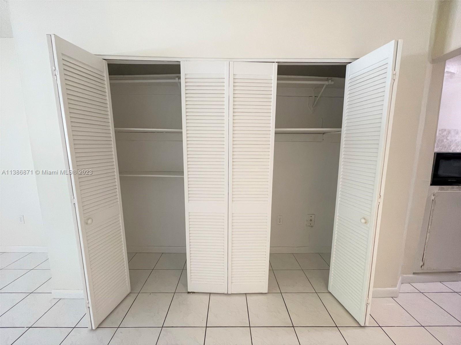 3530 Southwest 10th Street, Unit 2 Miami, FL 33135 - Photo 8 of 13 a view of an empty room