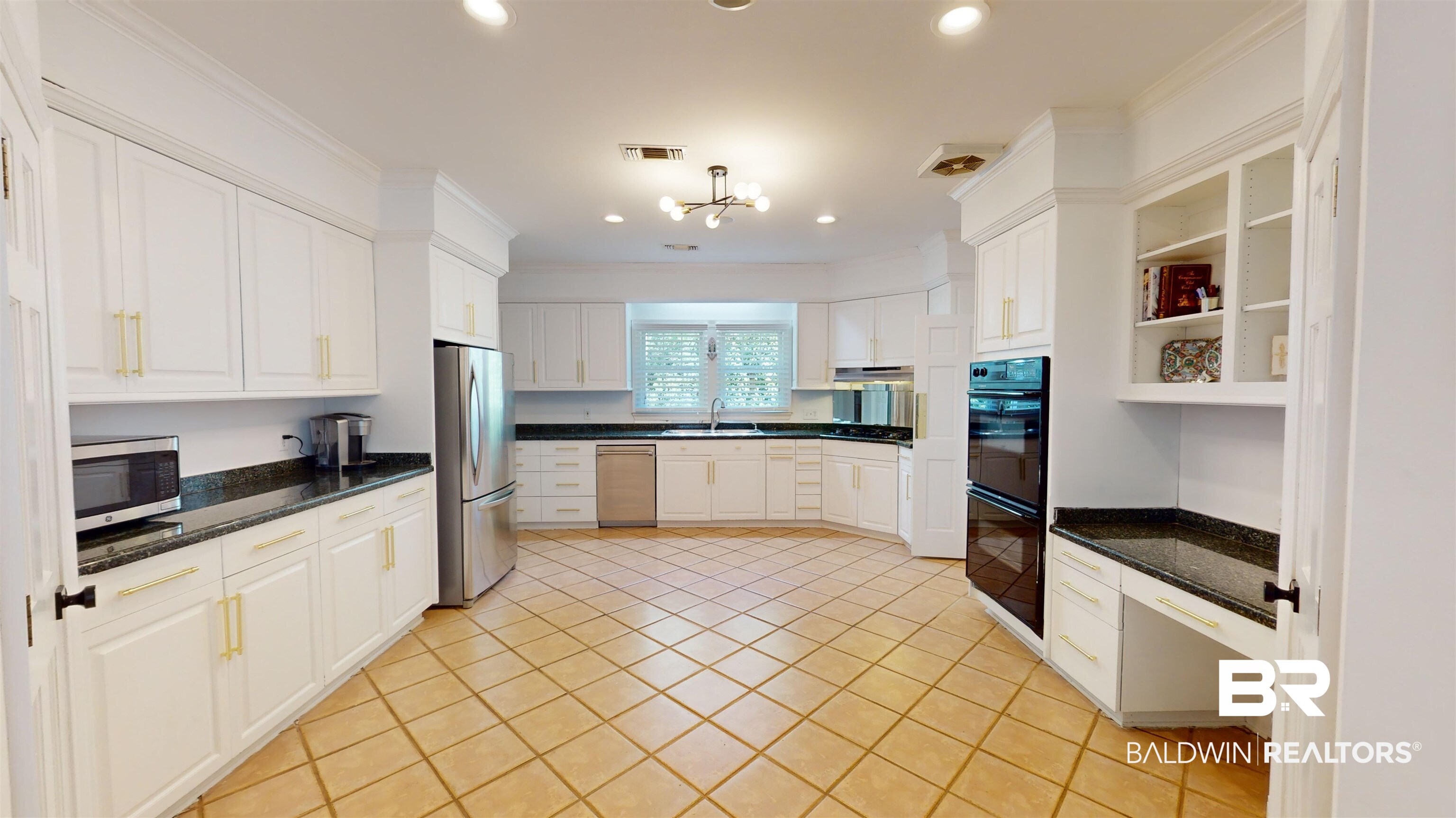 121 Provident Lane Mobile, AL 36608 - Photo 13 of 36