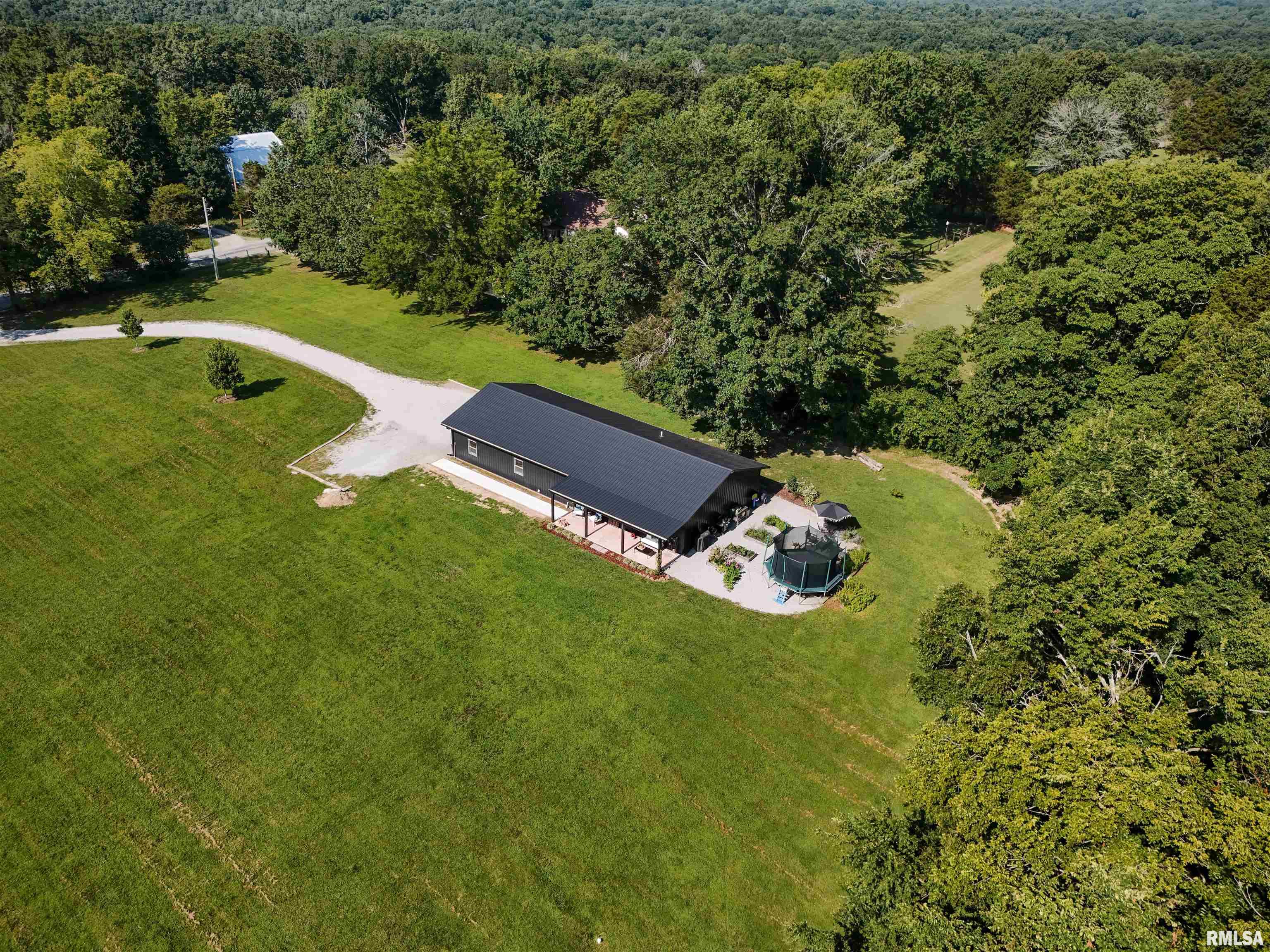 9496 Day Road Marion, IL 62959 - Photo 28 of 41