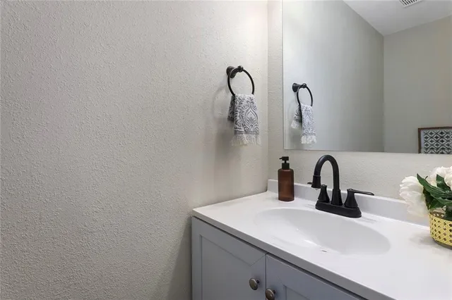 $290,000 | 17405 East 228th Street, Harrisonville, MO 64701