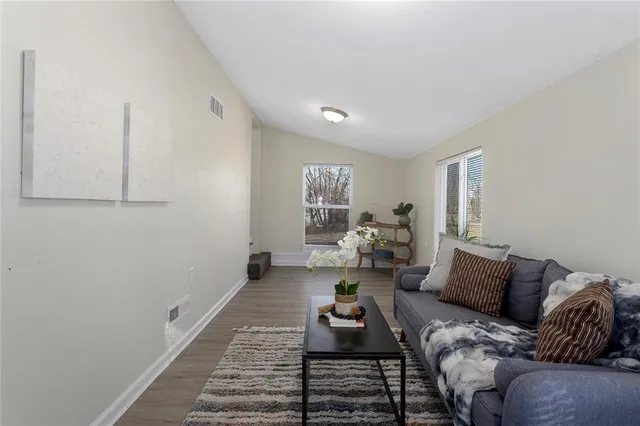 $290,000 | 17405 East 228th Street, Harrisonville, MO 64701