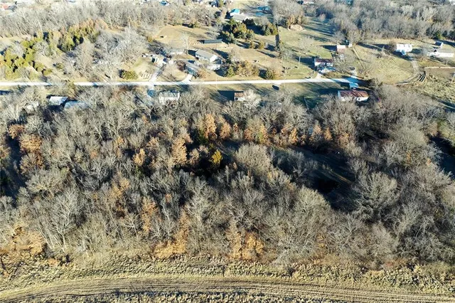 $290,000 | 17405 East 228th Street, Harrisonville, MO 64701