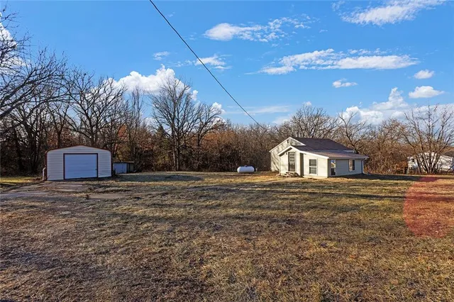 $290,000 | 17405 East 228th Street, Harrisonville, MO 64701