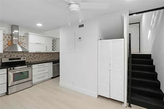 $849,000 | 2778 Day Avenue, Unit 2, Miami, FL 33133