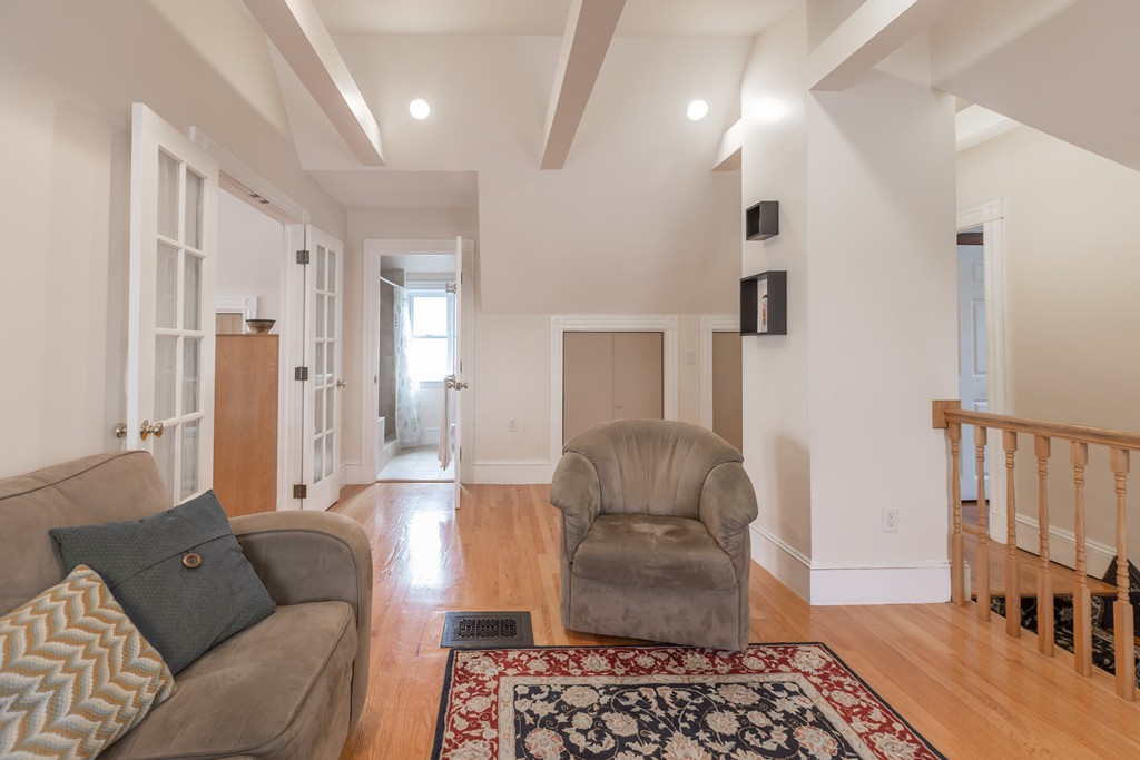 8 Rindgefield Street Cambridge, MA 02140 - Photo 14 of 24 Gallery Image 14