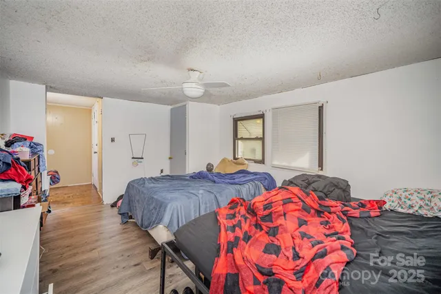 $175,000 | 407 Forestway Drive, Mount Holly, NC 28120