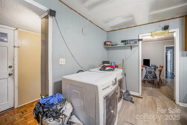 $175,000 | 407 Forestway Drive, Mount Holly, NC 28120