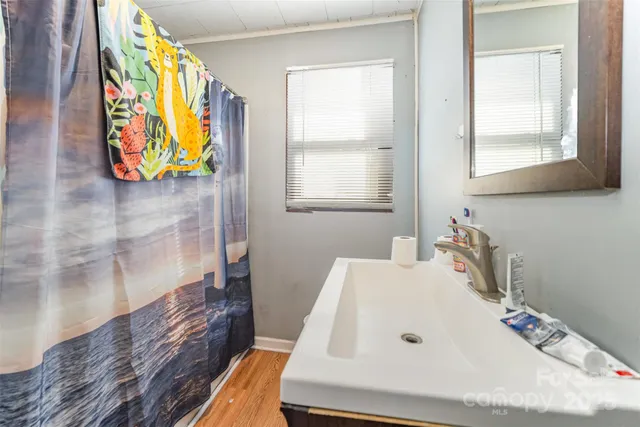 $175,000 | 407 Forestway Drive, Mount Holly, NC 28120