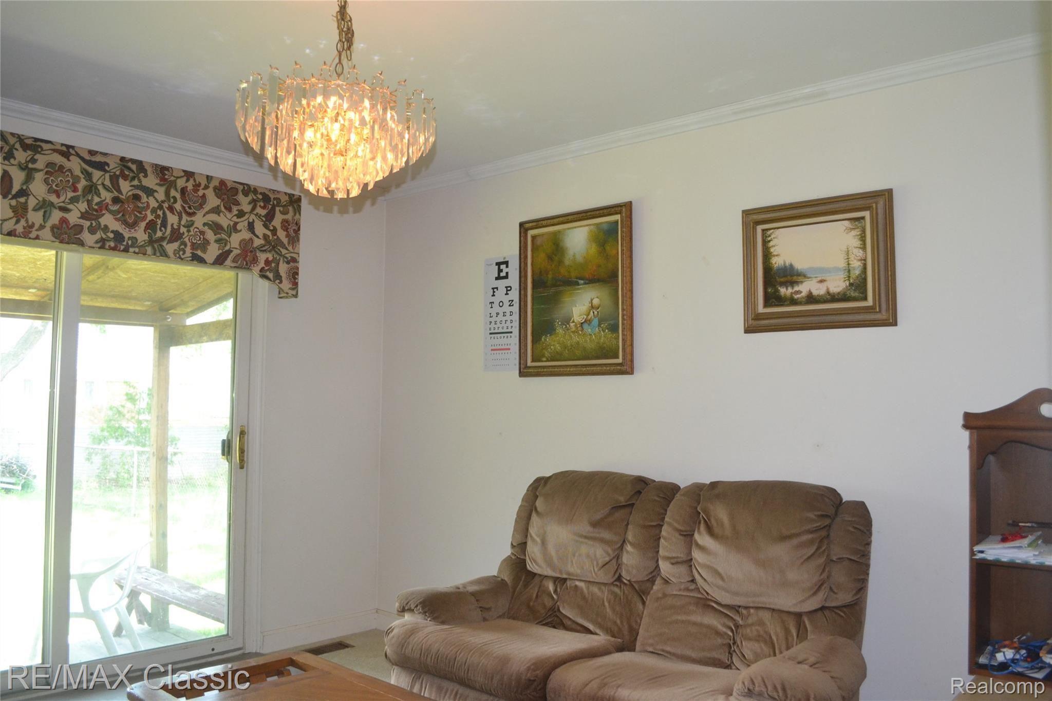 5729 Wedgewood Road Canton, MI 48187 - Photo 9 of 27 Dining Room