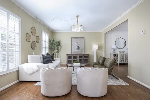$579,900 | 108 Jefferson Square, Nashville, TN 37215