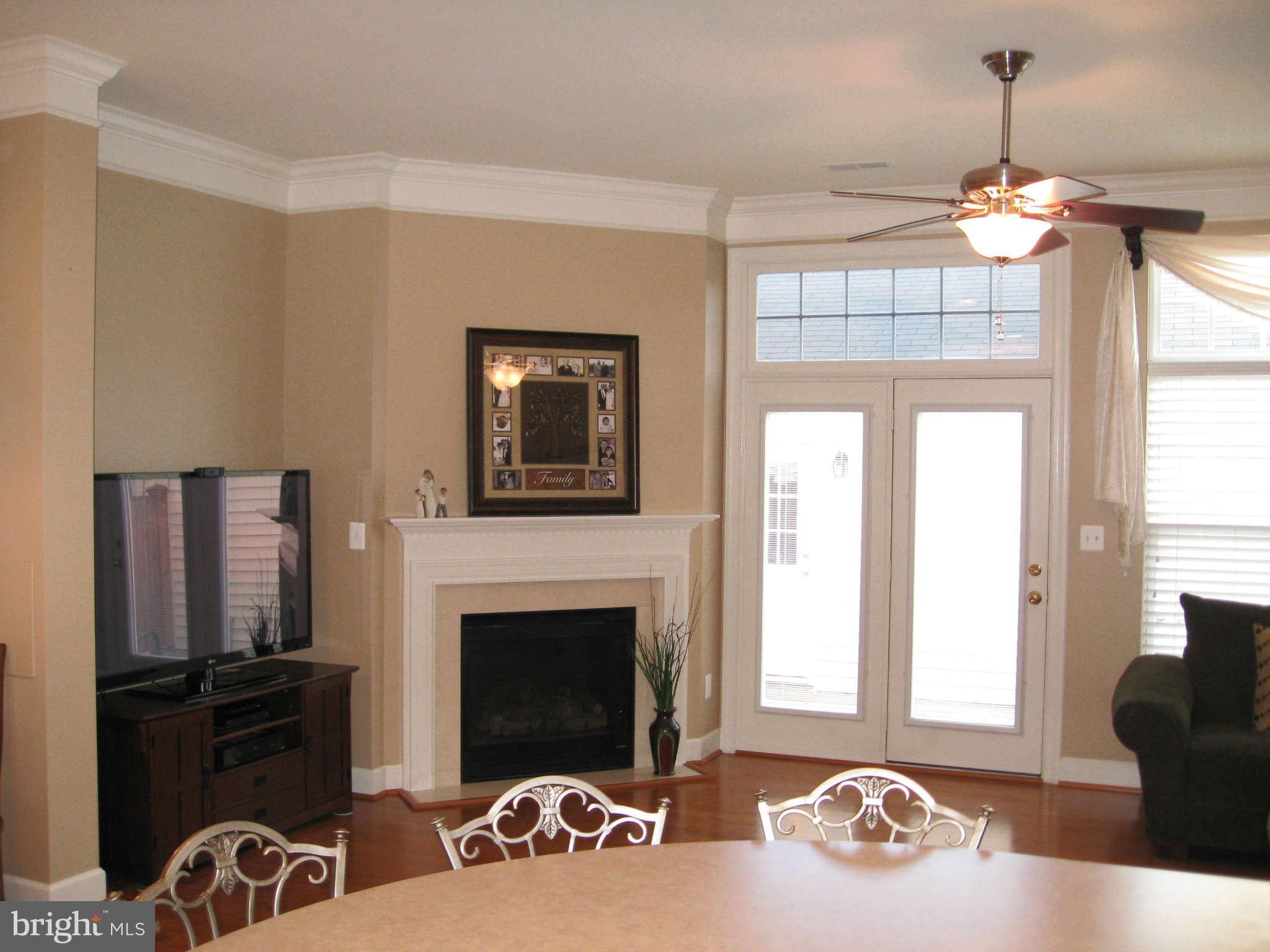 9004 Ribbon Falls Loop Bristow, VA 20136 - Photo 7 of 27 Family Room