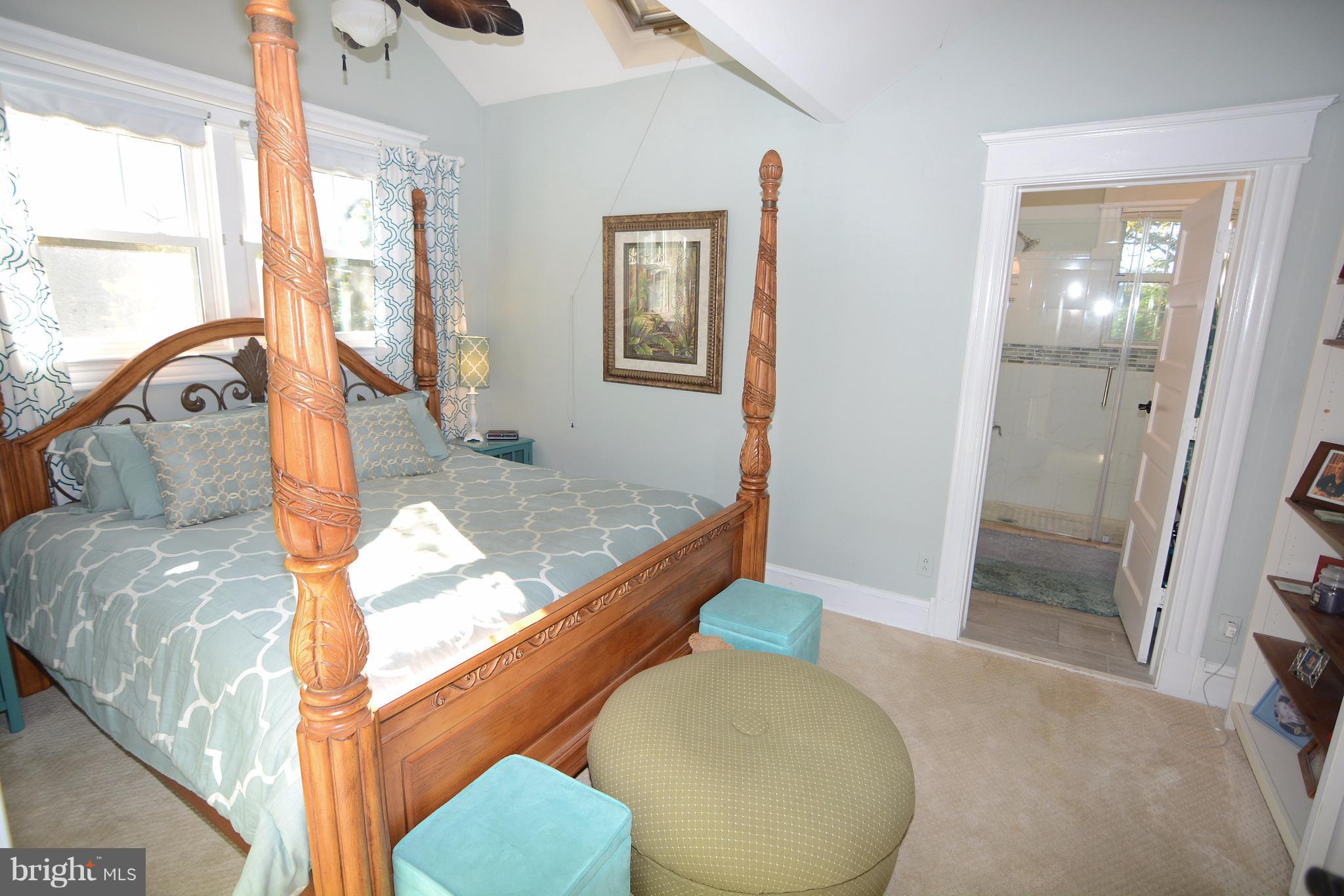 1308 N Road Pasadena, MD 21122 - Photo 20 of 30 Upper level master bedroom with vaulted ceiling