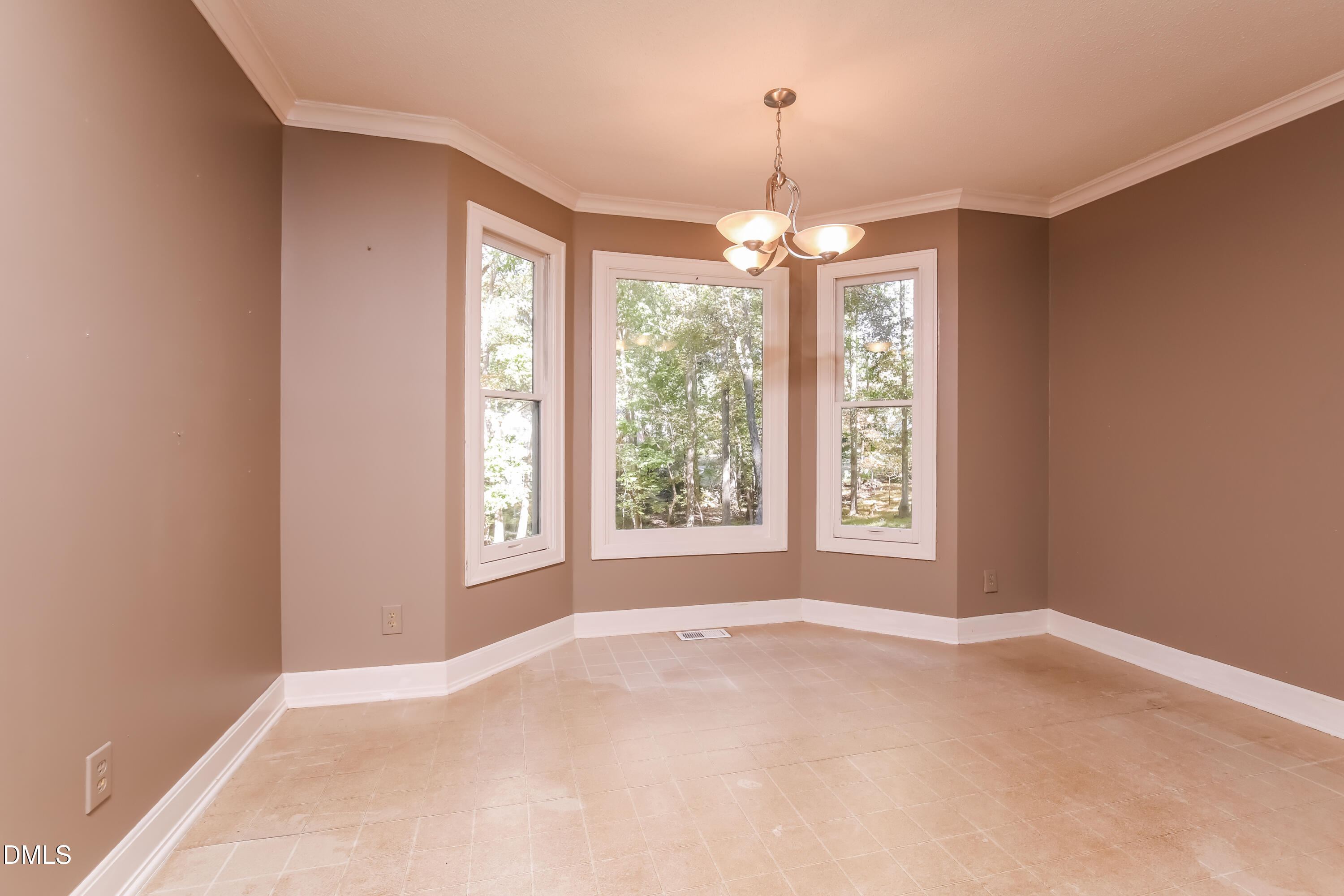 509 Hi Bridge Court Raleigh, NC 27615 - Photo 7 of 20 Breakfast Nook-14903764