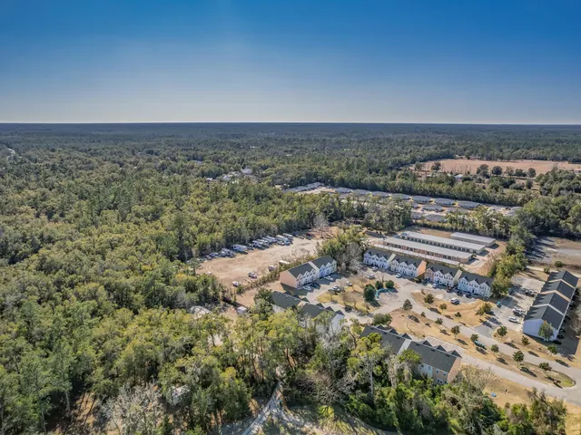 $159,900 | 29 C Old Courthouse Way, Crawfordville, FL 32327