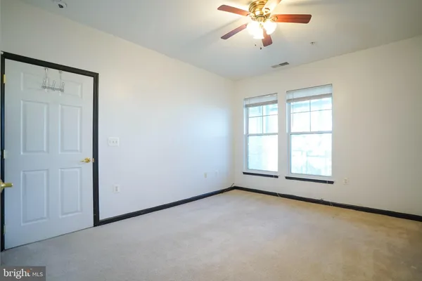 $179,500 | 1321 Karen Boulevard, Unit 208, Capitol Heights, MD 20743
