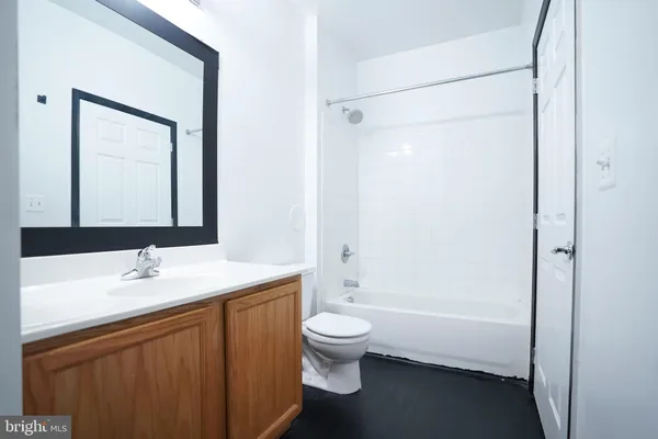 $179,500 | 1321 Karen Boulevard, Unit 208, Capitol Heights, MD 20743