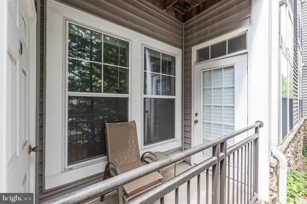 $179,500 | 1321 Karen Boulevard, Unit 208, Capitol Heights, MD 20743
