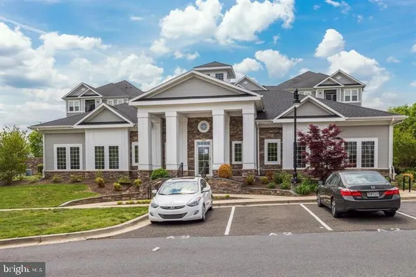 $179,500 | 1321 Karen Boulevard, Unit 208, Capitol Heights, MD 20743