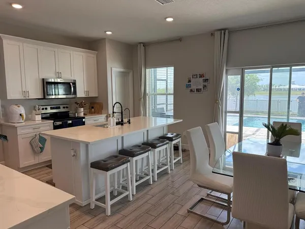 $3,600 | 1148 Anchor Bend Drive, Ruskin, FL 33570