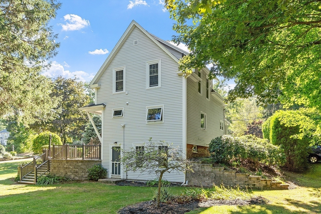 172 Olean Street Worcester, MA 01602 - Photo 33 of 42