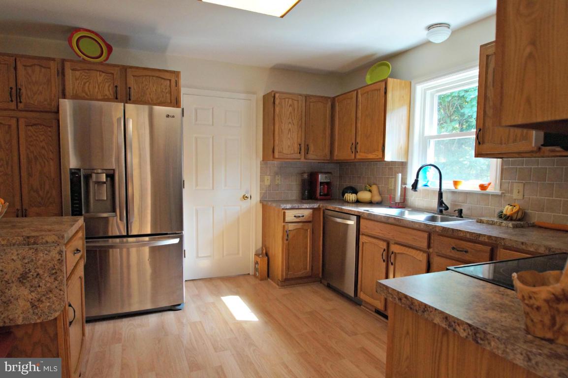 9 Paddock Drive Lititz, PA 17543 - Photo 7 of 26