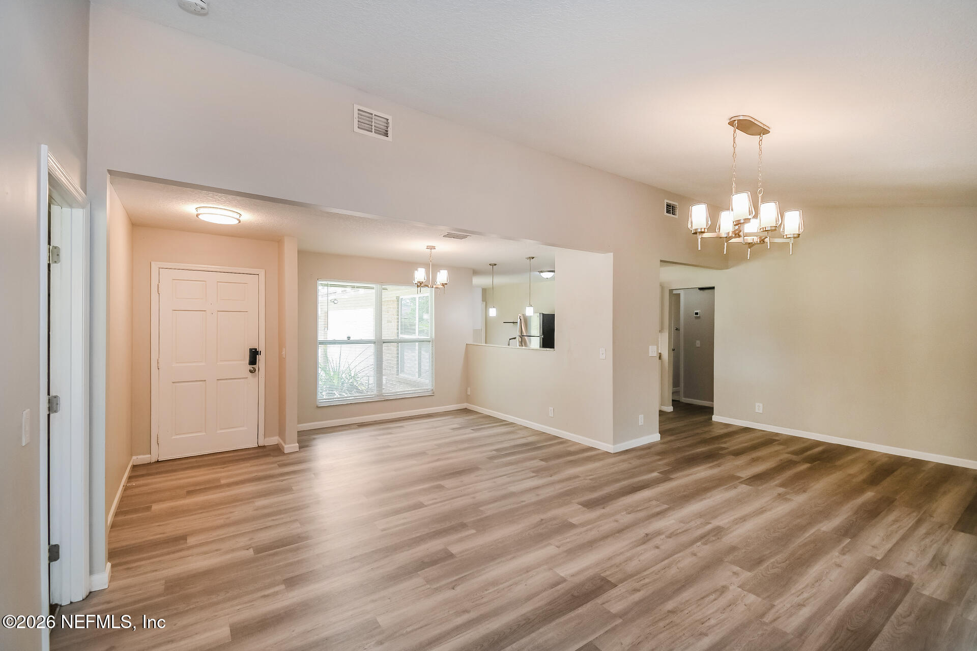6064 Gulf Road West Jacksonville, FL 32244 - Photo 3 of 21 003-photo-living-room-15504929