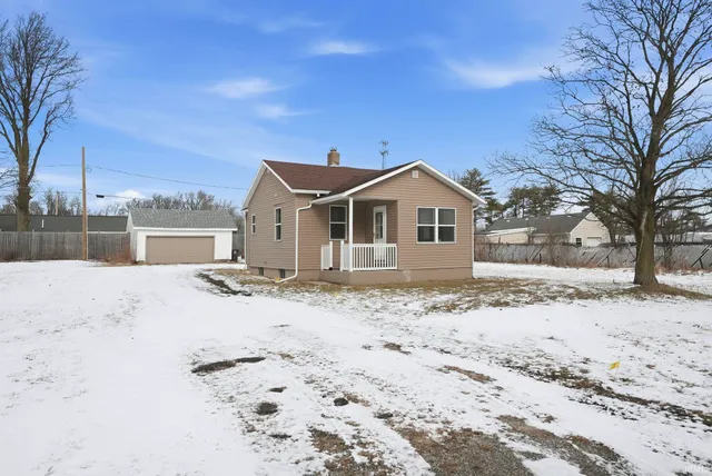 $179,900 | 3911 Eastway Drive, Fort Wayne, IN 46806