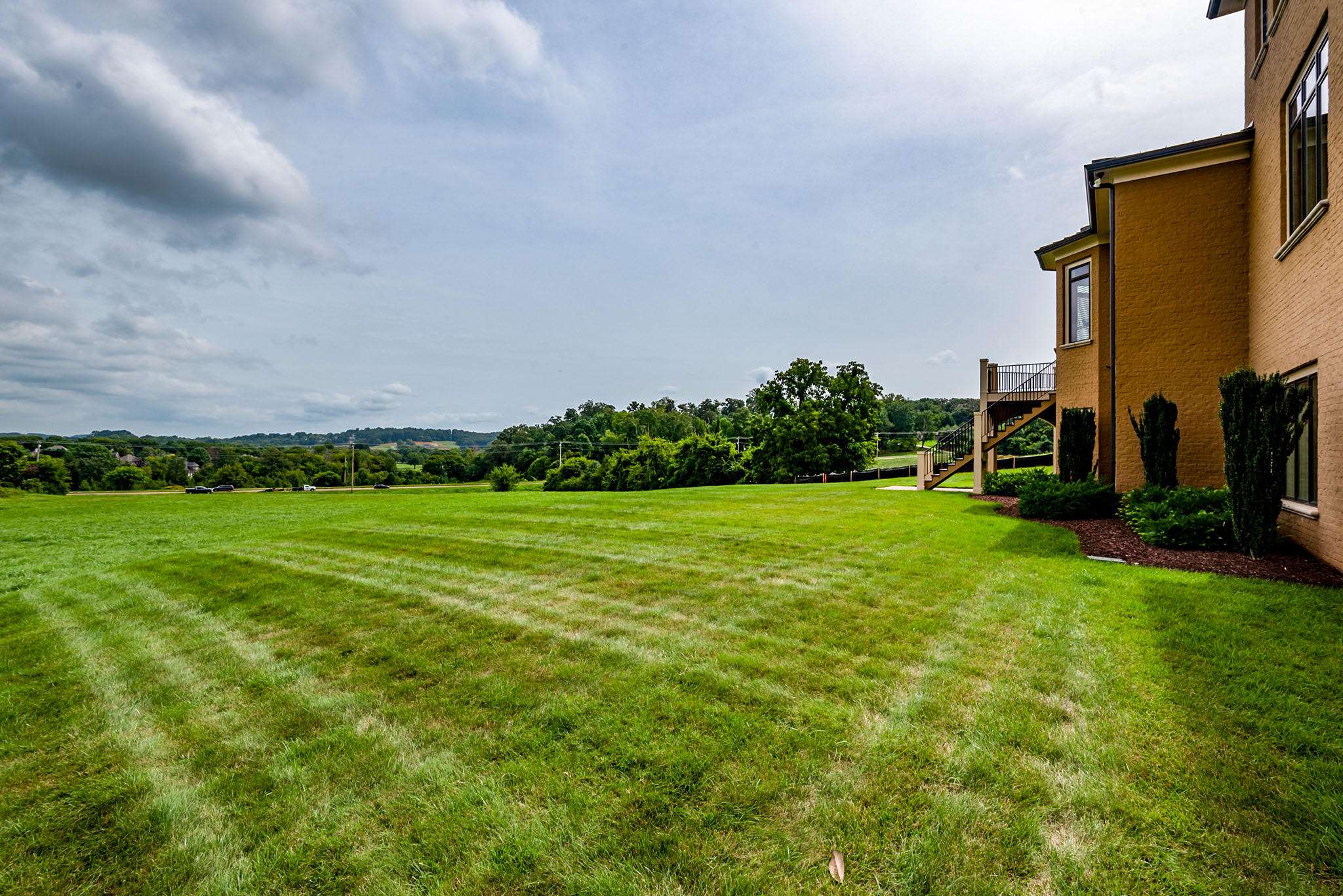 608 Barnsley Road Knoxville, TN 37934 - Photo 37 of 40 608_Barnsley_145