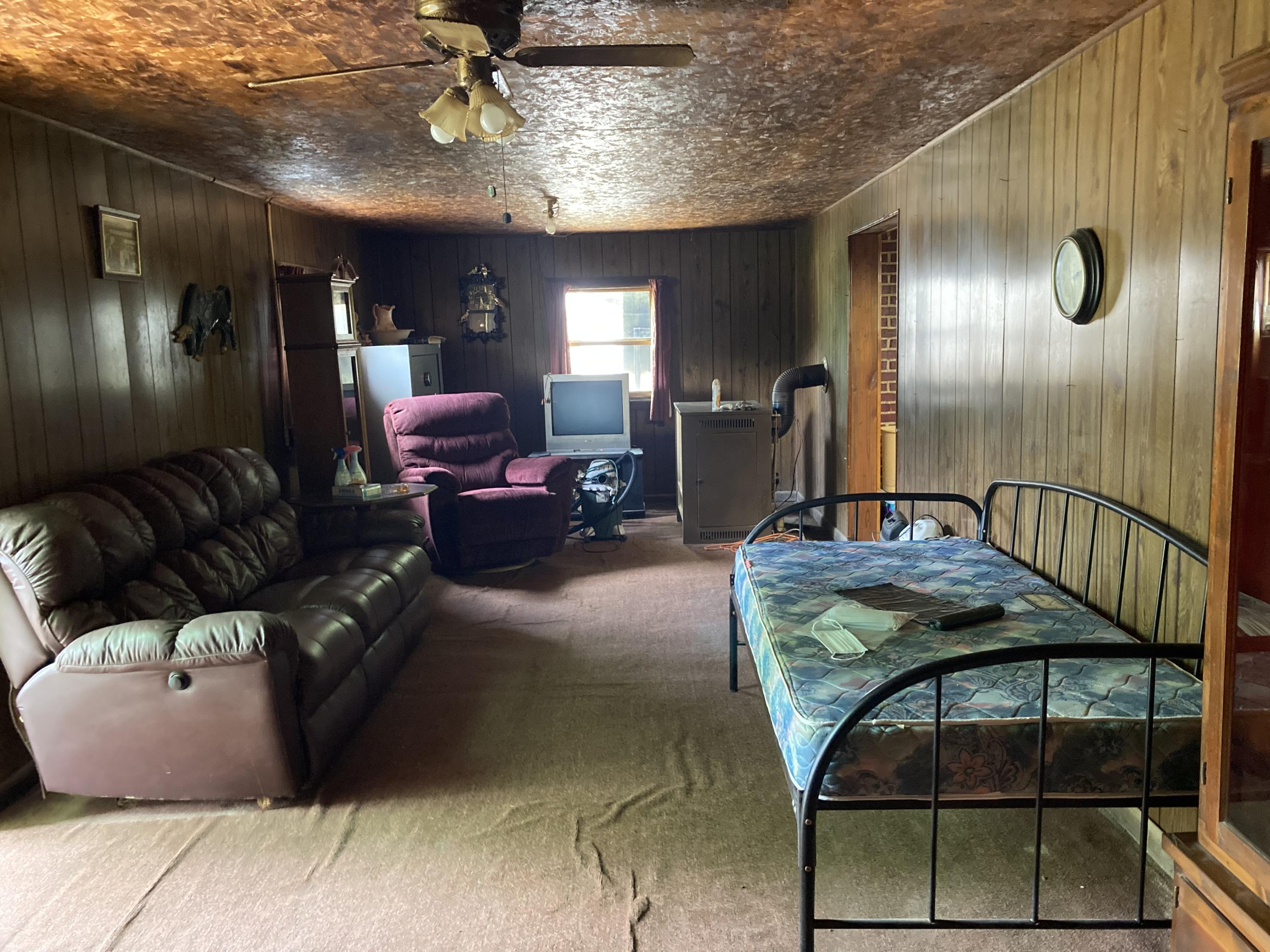 812 Chadwell Road Kingsport, TN 37660 - Photo 20 of 38 C9EDD331-ED70-40CB-9582-8D806178492E