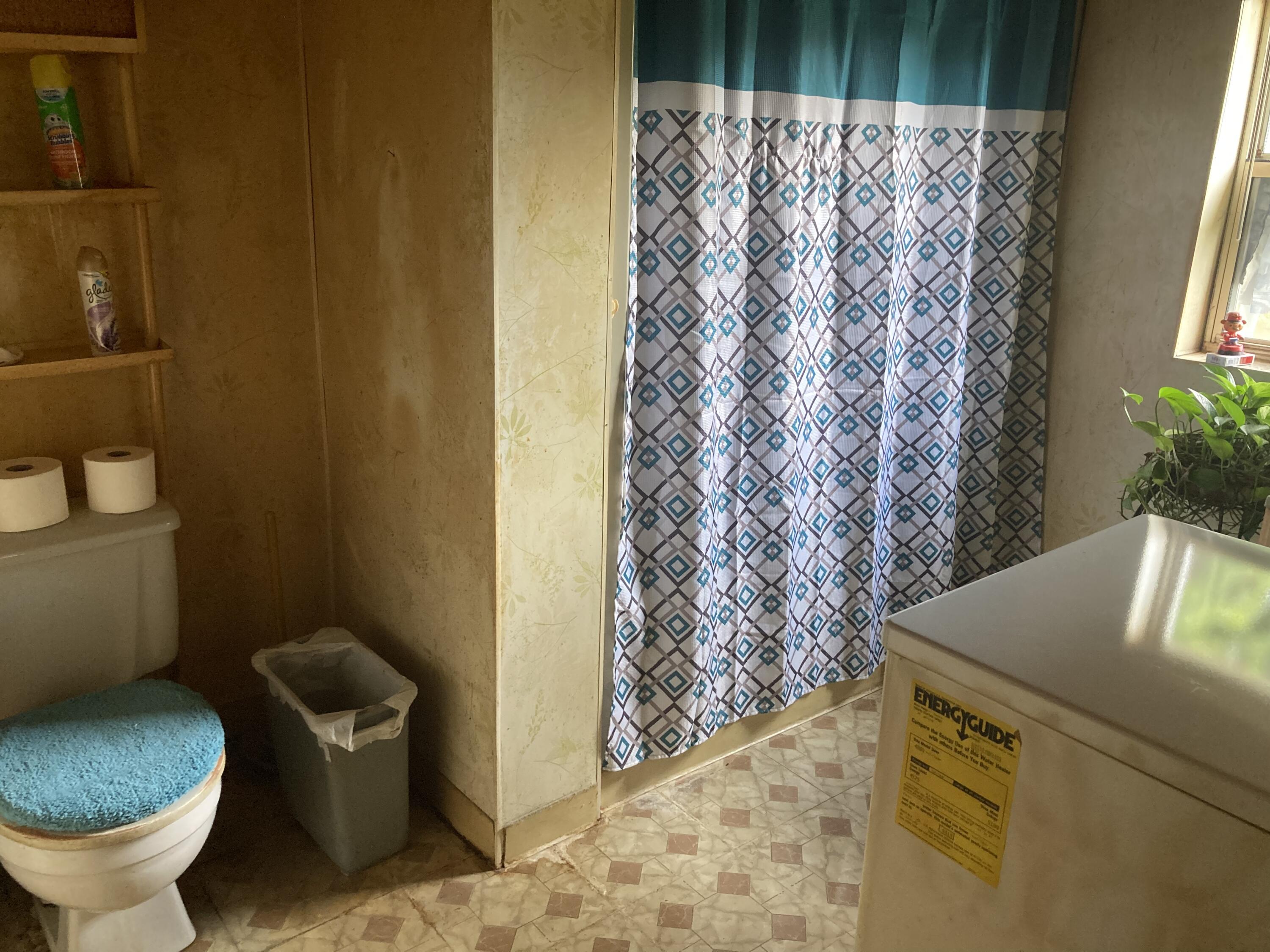 812 Chadwell Road Kingsport, TN 37660 - Photo 24 of 38 2E5FCE4C-7DF8-4C7E-899F-90CF5BDA053E