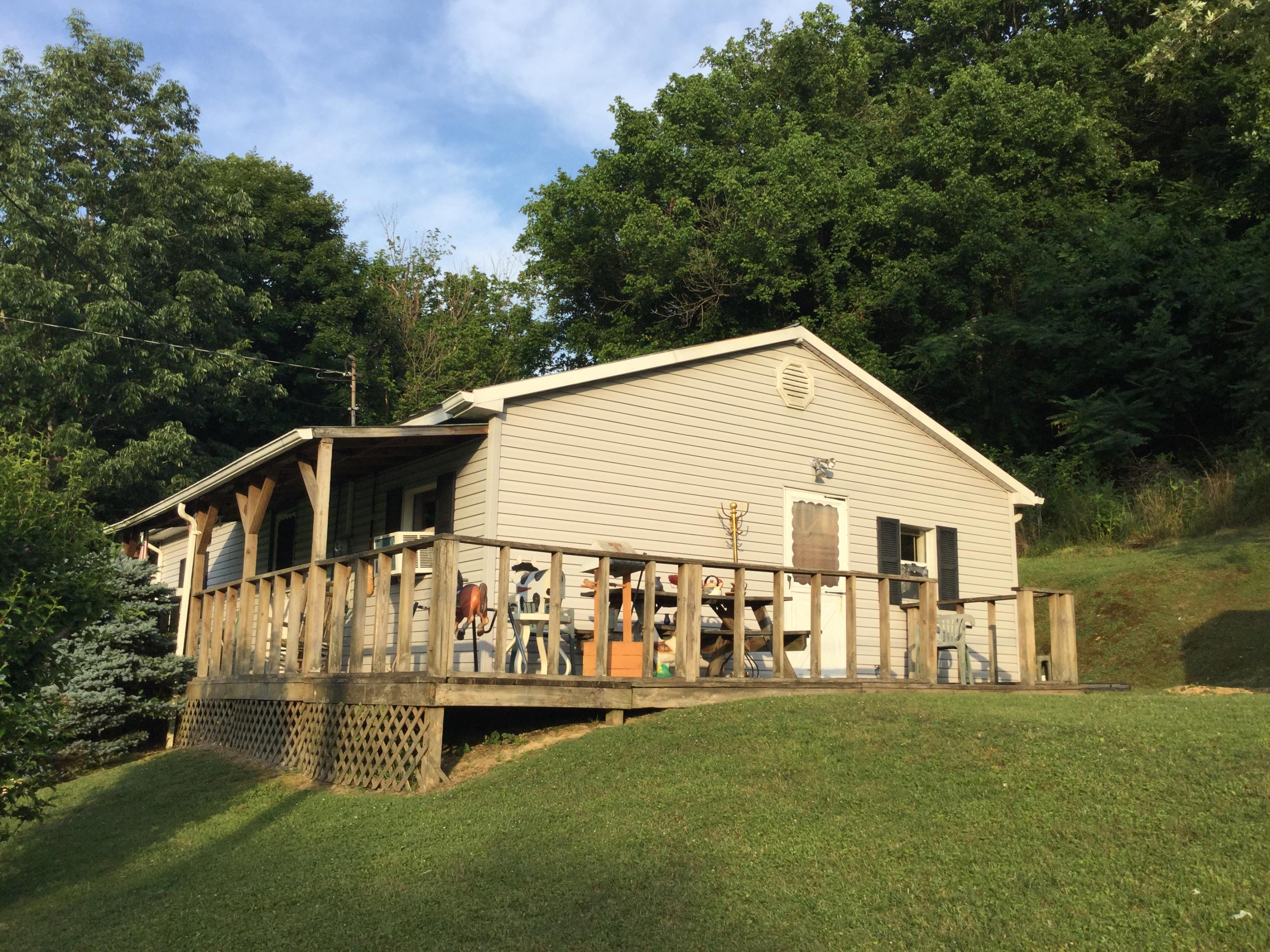 812 Chadwell Road Kingsport, TN 37660 - Photo 7 of 38 11DEDADD-BB14-42AA-BDD2-1882EBAE22E9