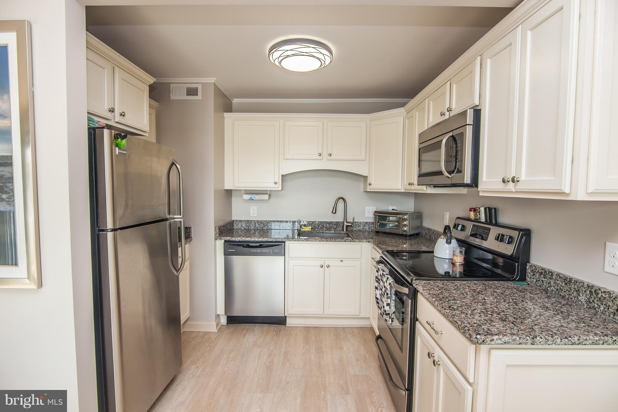 8906 Rusty Anchor Road, Unit 1402 Ocean City, MD 21842 - Photo 8 of 24 Kitchen