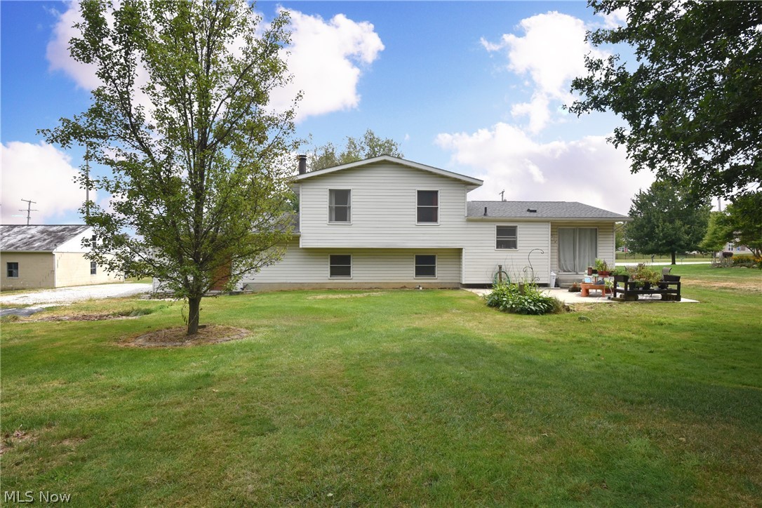 7740 State Road Wadsworth, OH 44281 - Photo 4 of 33 Gallery Image 4