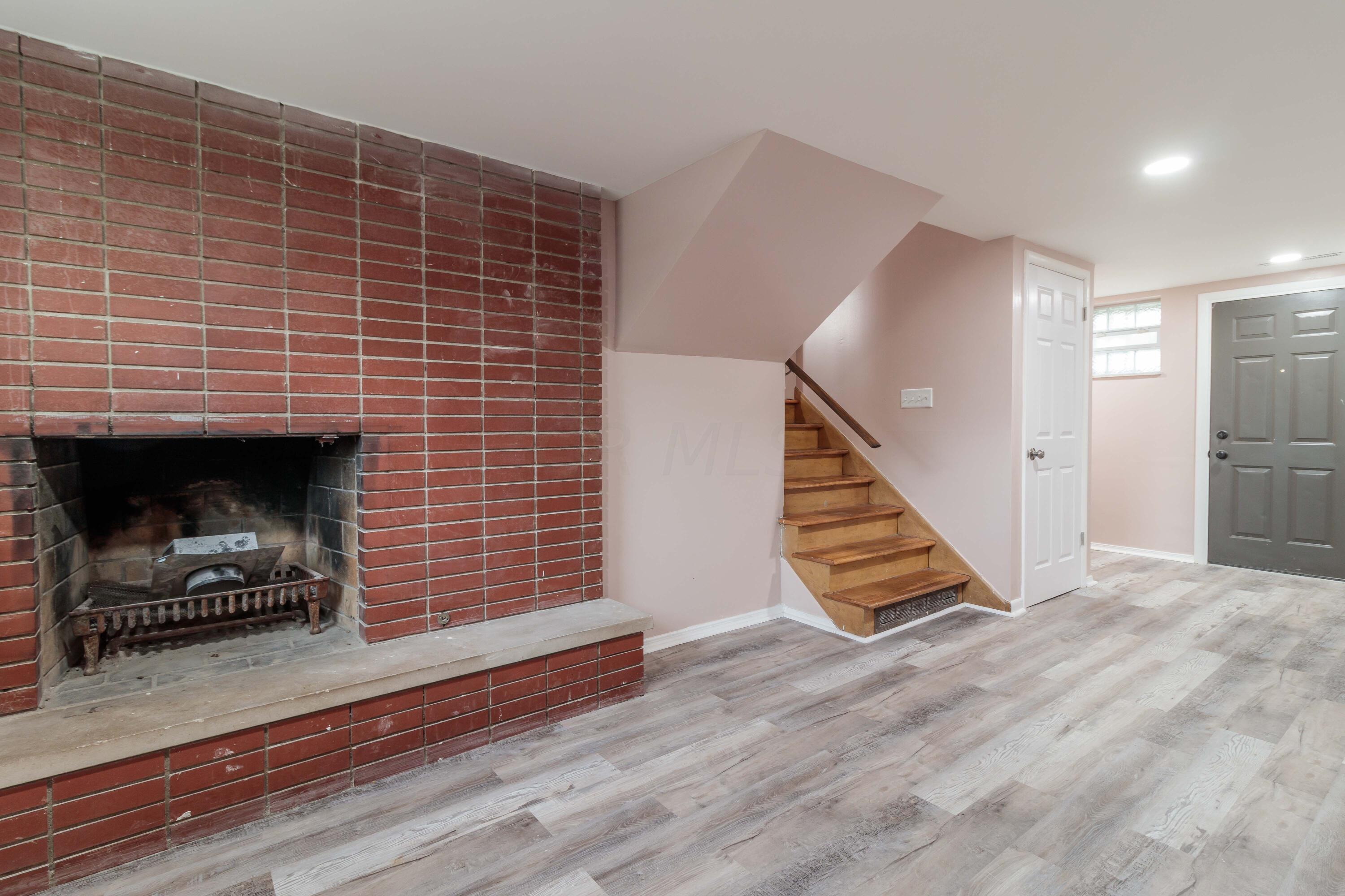 4420 Kenfield Road Columbus, OH 43224 - Photo 29 of 42 Fireplace