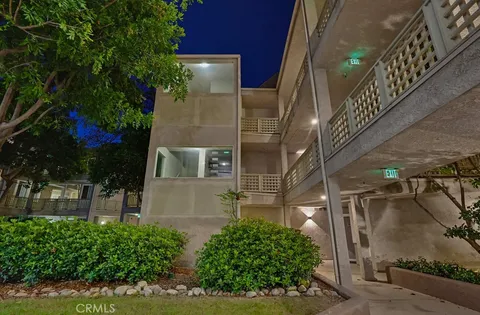 $598,000 | 1450 Brett Place, Unit 305, San Pedro, CA 90732