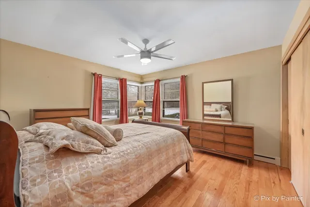 $399,900 | 123 Dundee Avenue, East Dundee, IL 60118